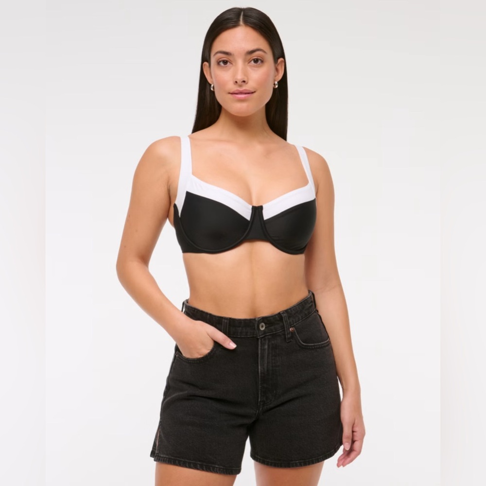 NWT Abercrombie & Fitch Curve Love Wide Strap Underwire Bikini Top